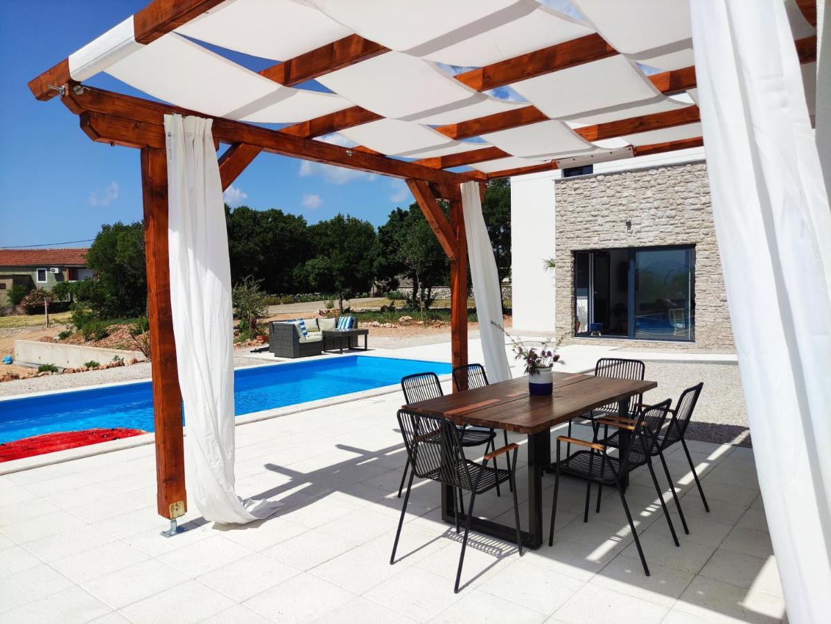 Lazy 8 Villa Garica Exterior photo