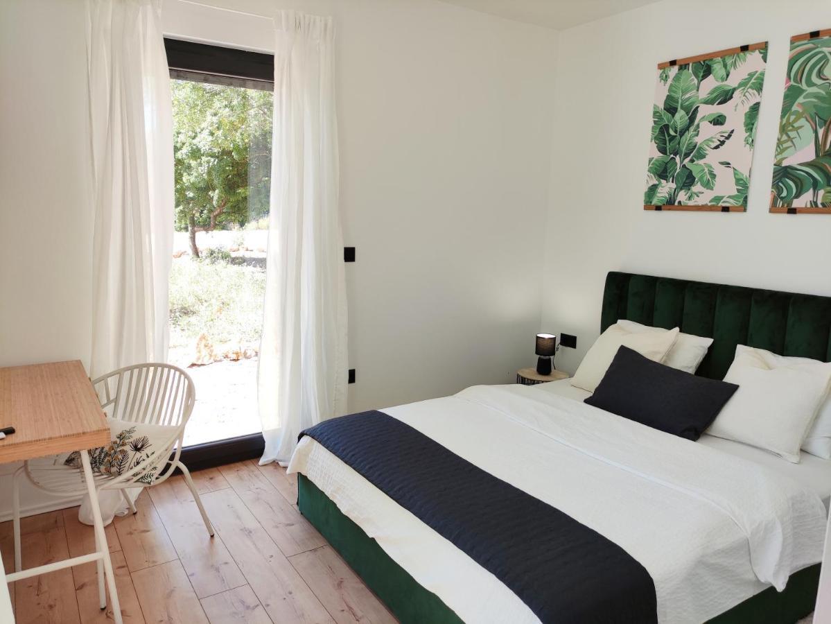 Lazy 8 Villa Garica Exterior photo